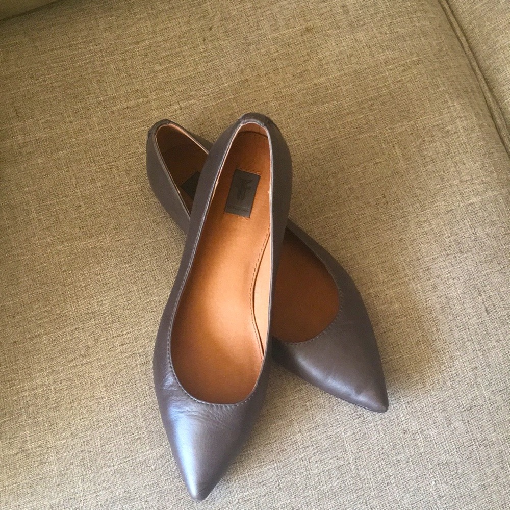 Frye flats Size 6